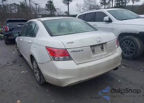 2010 Honda Accord 2.4 Ex-L z USA, uszkodzony, nr VIN 1HGCP2F87AA077480